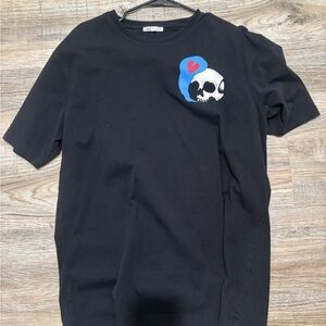 Zara Black T-Shirt with Skull and Heart Design, size XL